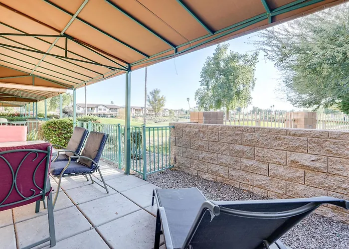 Holiday home Golf Course Views! Relaxing & Convenient Unit